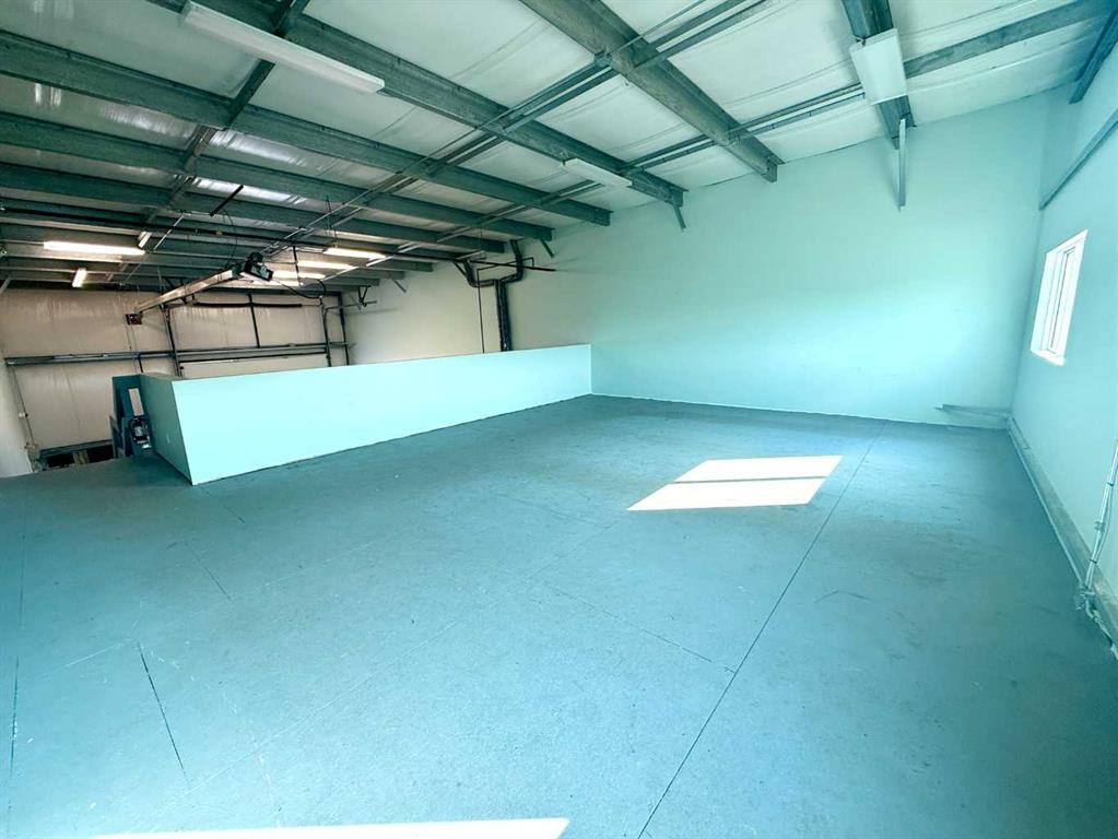 375-7700 76 Street Close, Red Deer, AB