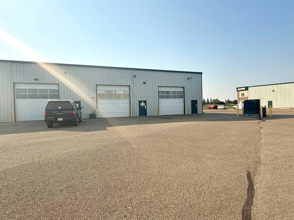 375-7700 76 Street Close, Red Deer, AB