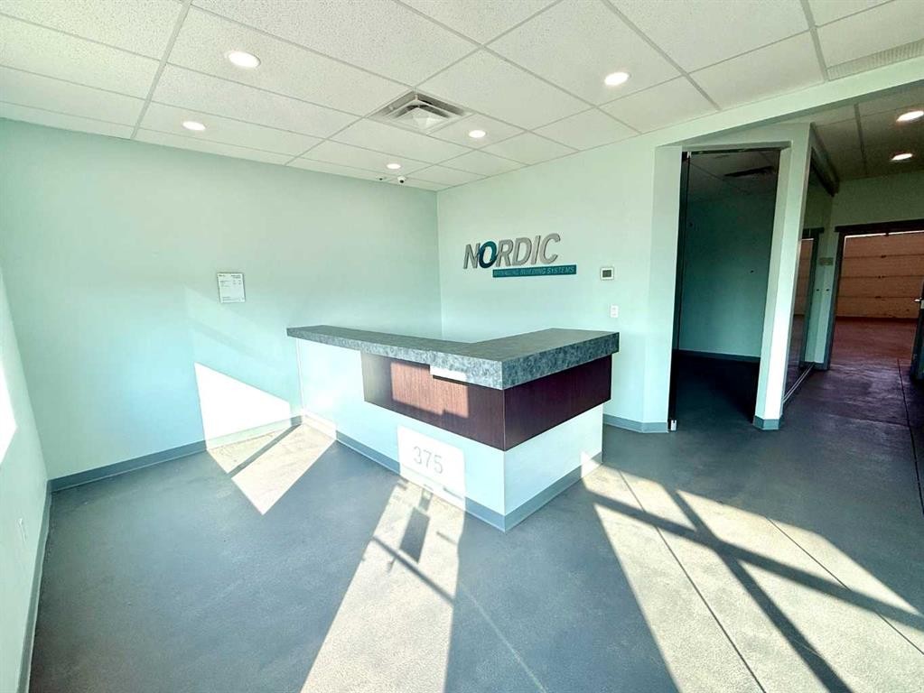 375-7700 76 Street Close, Red Deer, AB