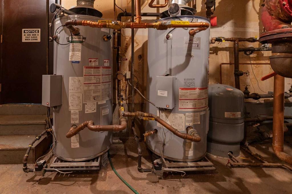 101 - 410-4721 55 Street, Red Deer, AB - Indoor Photo Showing Basement