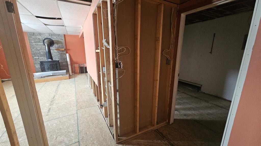 5006 Alexander Avenue, Coronation, AB - Indoor Photo Showing Other Room