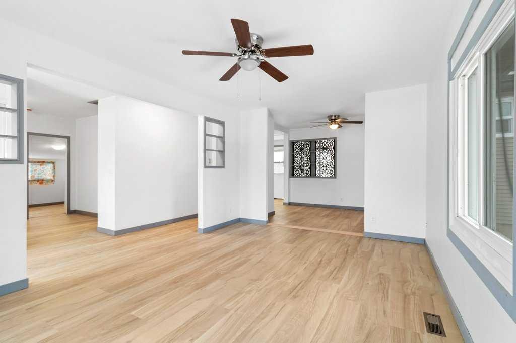 4919 50 Avenue, Morningside, AB - Indoor Photo Showing Other Room