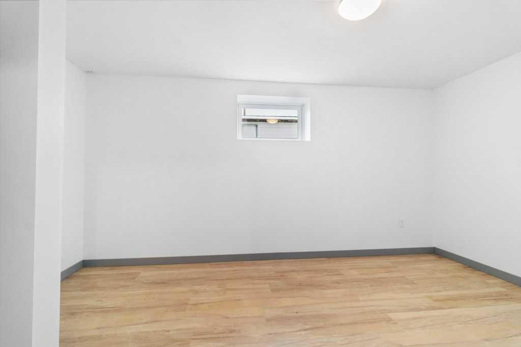 4919 50 Avenue, Morningside, AB - Indoor Photo Showing Other Room