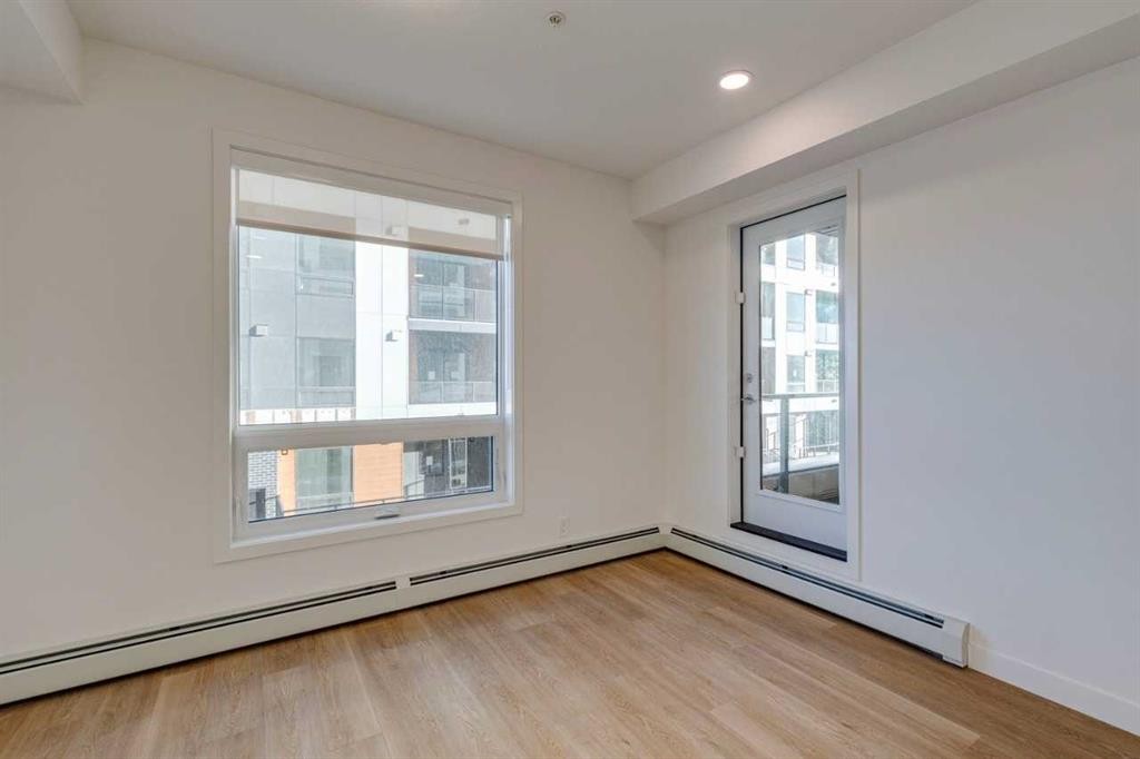 3217-8500 19 Avenue Se, Calgary, AB - Indoor Photo Showing Other Room