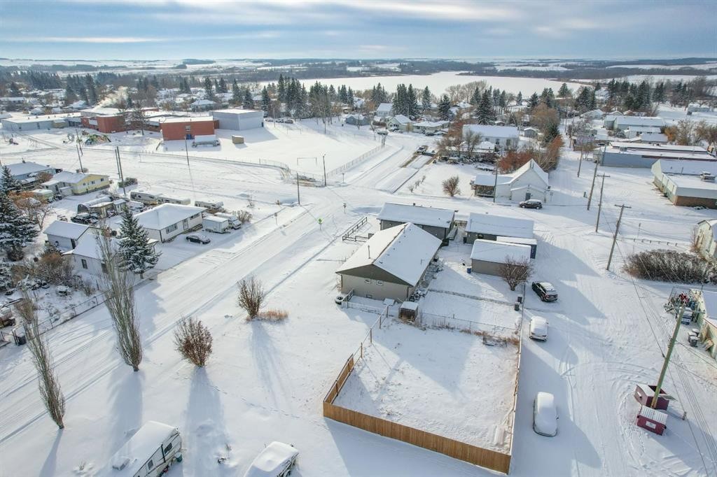 4916 49Th Street, Alix, AB