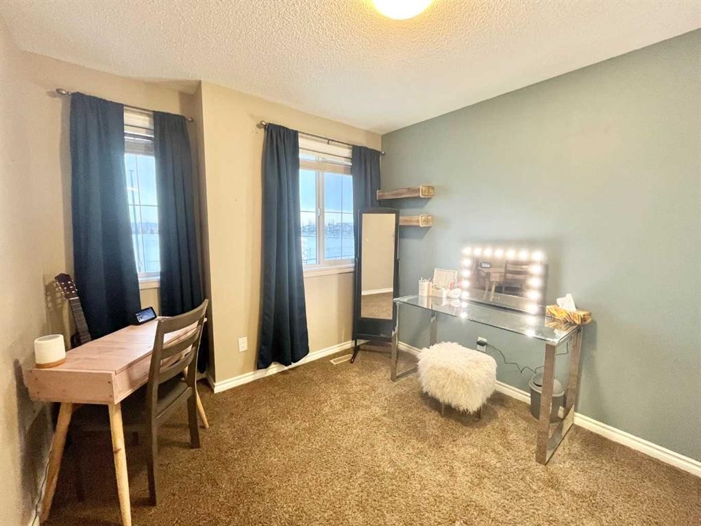 9340 211 Street Nw, Edmonton, AB - Indoor