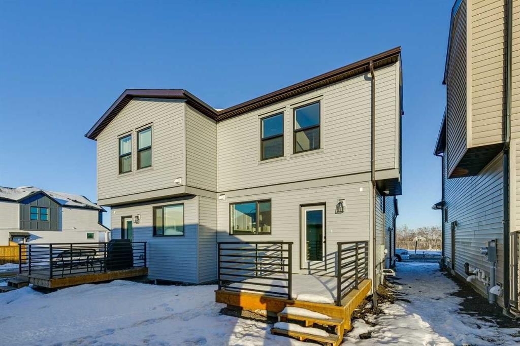 109 Silverton Glen Way Sw, Calgary, AB - Outdoor With Exterior