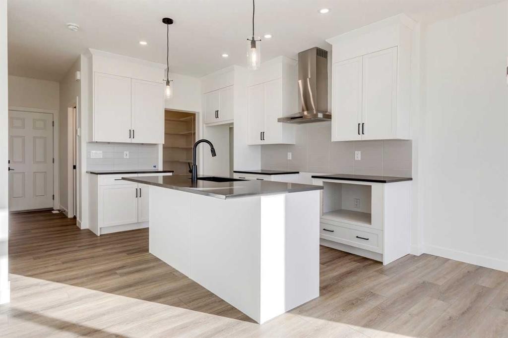 307 Dawson Dock Way, Chestermere, AB - Indoor Photo Showing Kitchen With Upgraded Kitchen