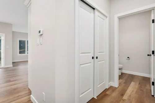 46 Concord Rise, Sylvan Lake, AB - Indoor Photo Showing Other Room