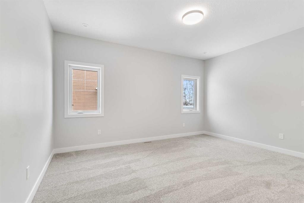 4924 Beardsley Avenue, Lacombe, AB - Indoor Photo Showing Other Room