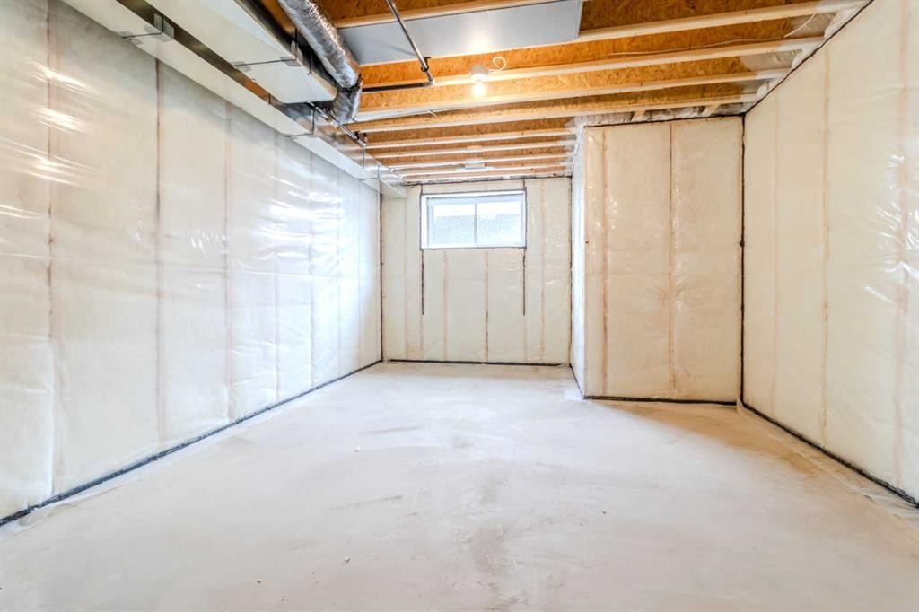 4924 Beardsley Avenue, Lacombe, AB - Indoor Photo Showing Basement