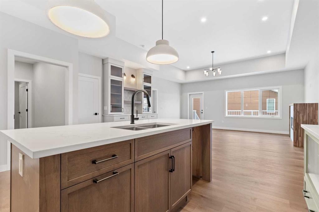 4924 Beardsley Avenue, Lacombe, AB - Indoor Photo Showing Kitchen With Double Sink