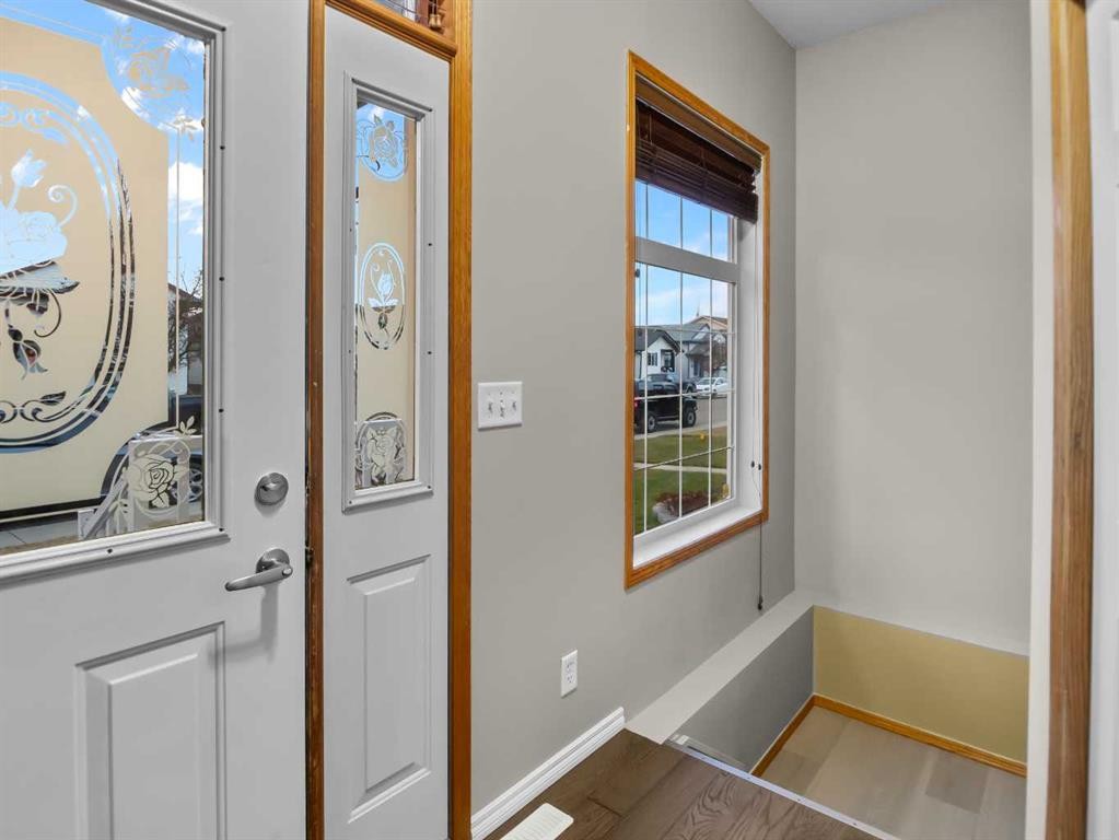 109 Duckering Close, Red Deer, AB - Indoor Photo Showing Other Room