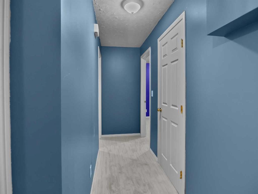 109 Duckering Close, Red Deer, AB - Indoor Photo Showing Other Room