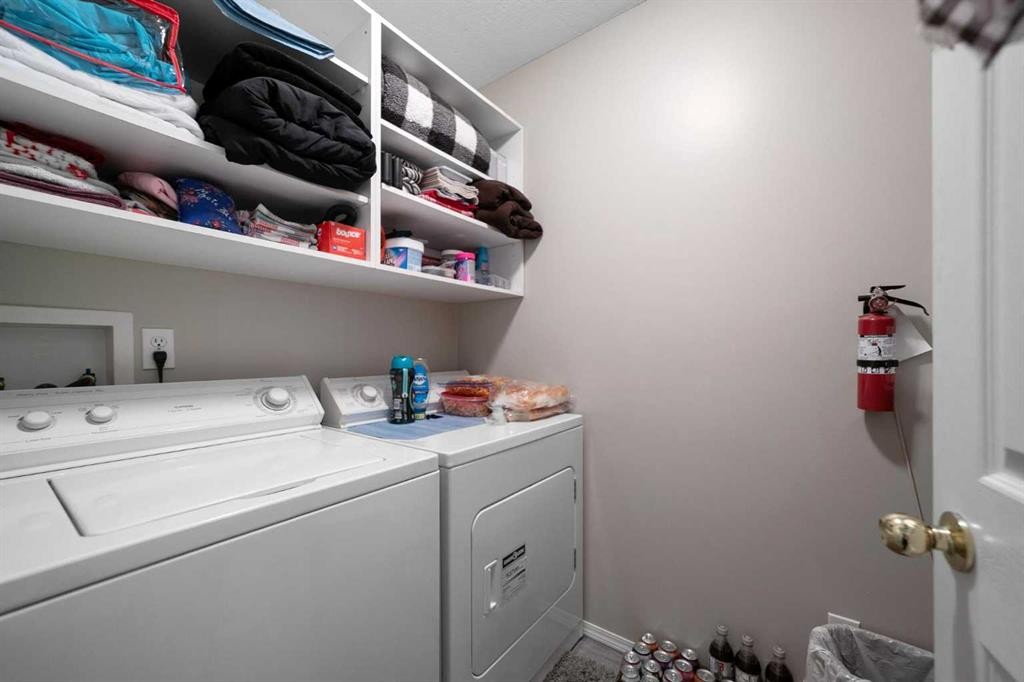 5213B 57 Street, Camrose, AB - Indoor Photo Showing Laundry Room
