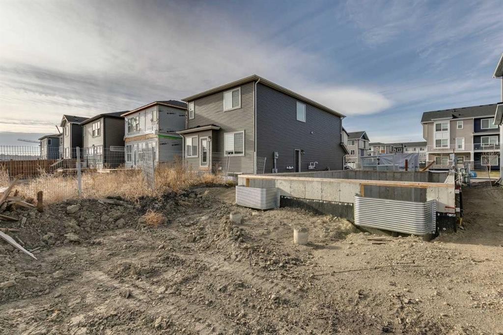 134 Belmont Passage Sw, Calgary, AB - Outdoor