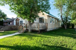 402 Main Street Trochu, AB T0M 2C0