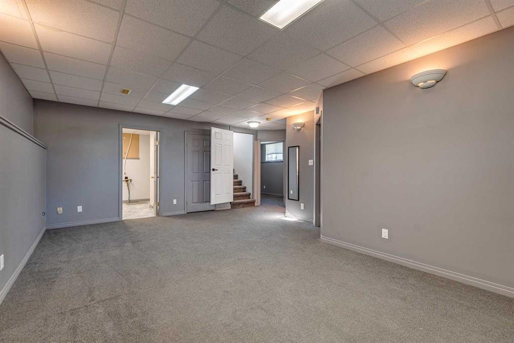 25-320 7 Avenue Ne, Three Hills, AB - Indoor Photo Showing Other Room