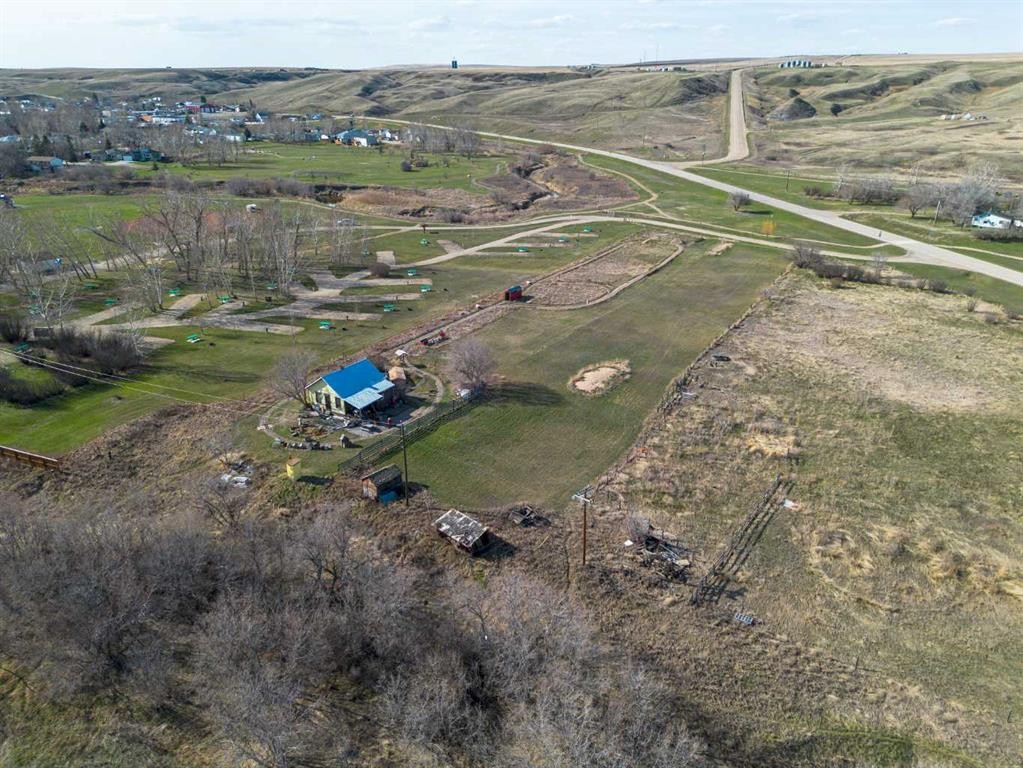 90 East Campground Road, Carbon, AB