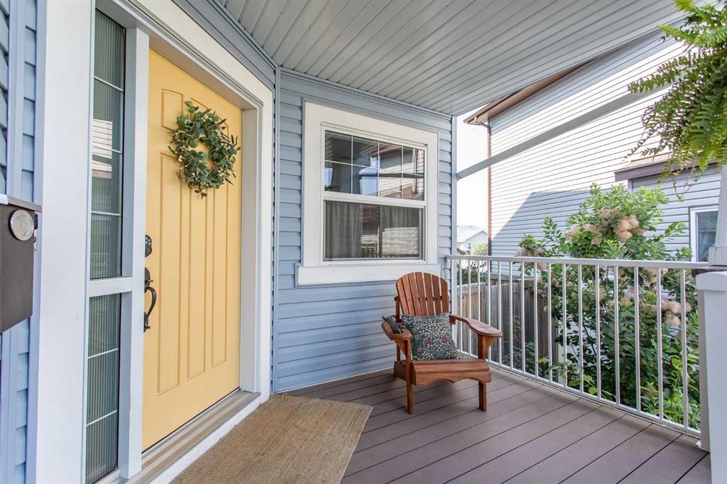 32 Carter Close, Red Deer, AB - Outdoor With Deck Patio Veranda With Exterior