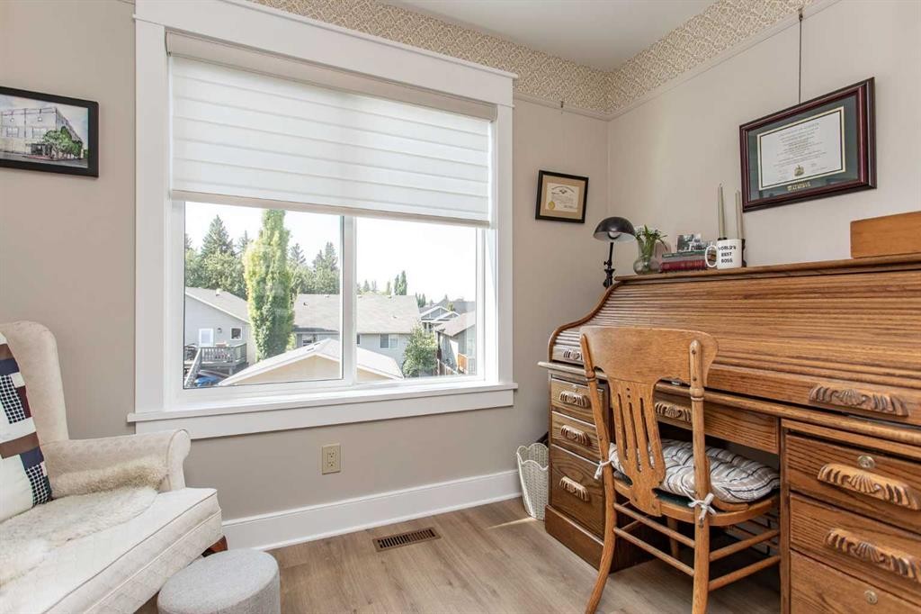 32 Carter Close, Red Deer, AB - Indoor