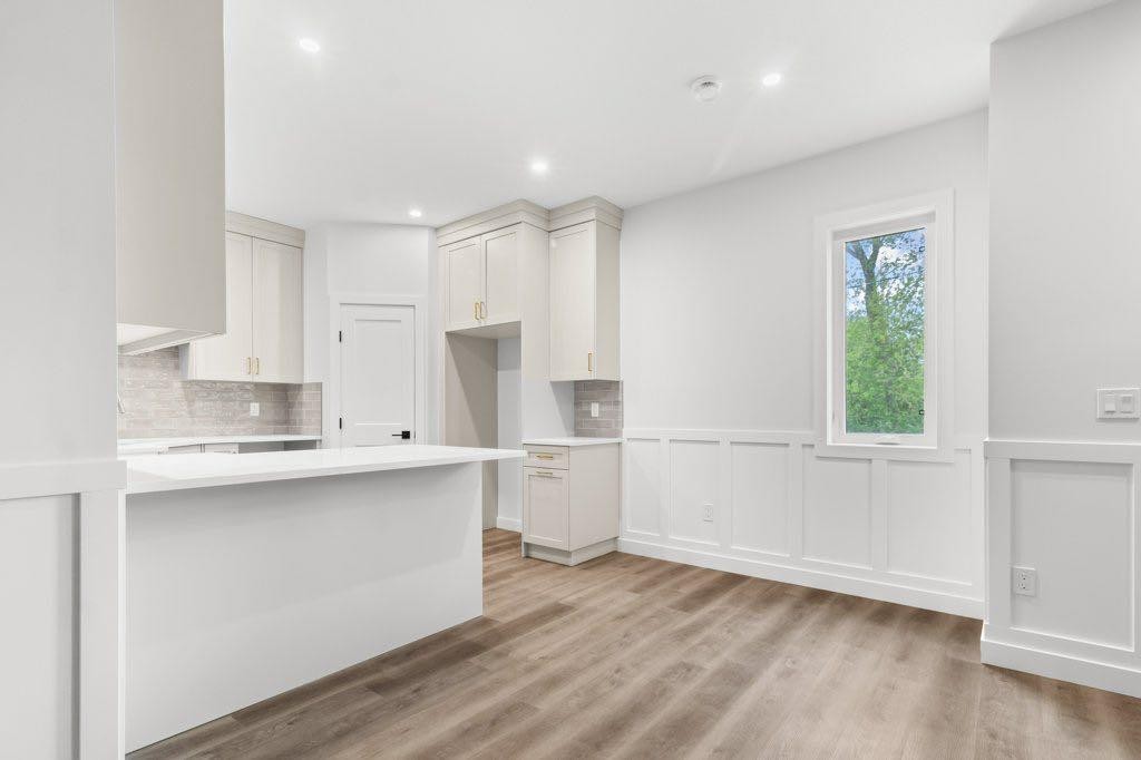 5-5463 55 Avenue, Lacombe, AB - Indoor Photo Showing Kitchen