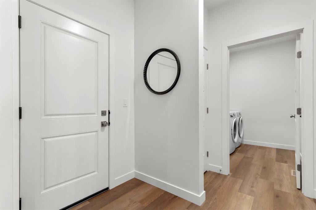 4930 Beardsley Avenue, Lacombe, AB - Indoor Photo Showing Other Room