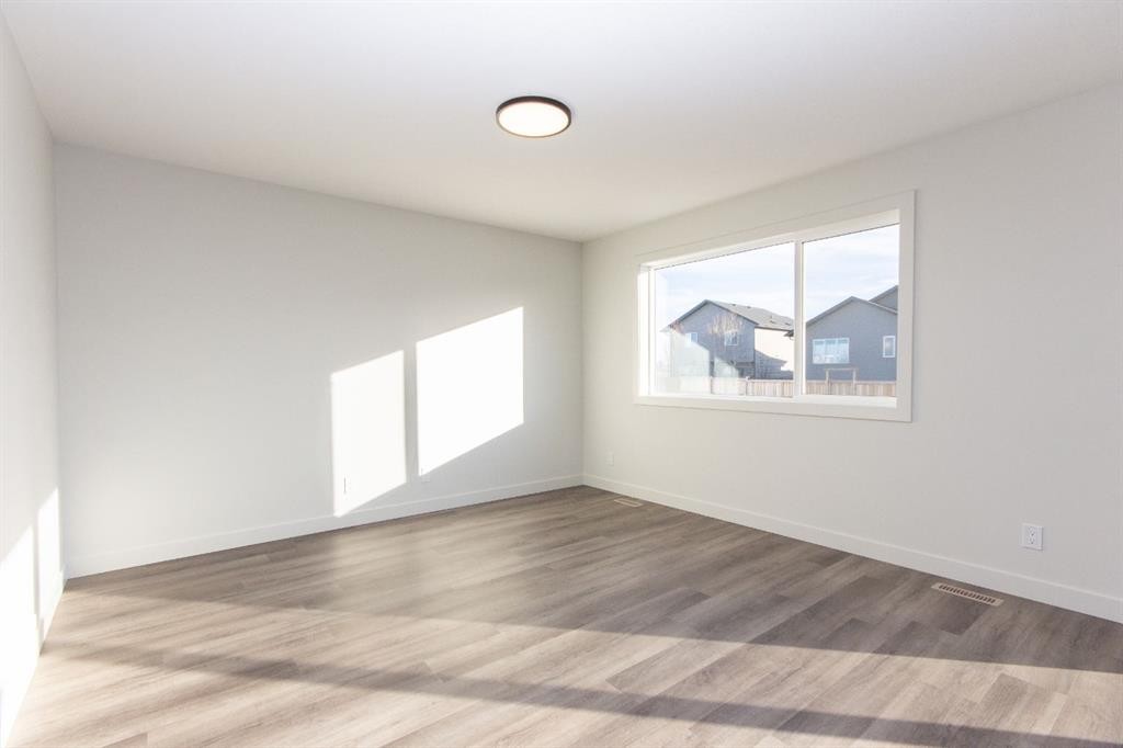 17 Trinity Street, Lacombe, AB - Indoor Photo Showing Other Room