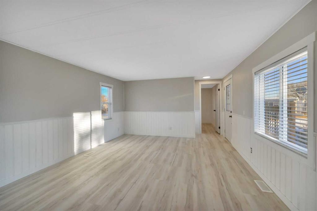 51-5020 Ab-2A, Ponoka, AB