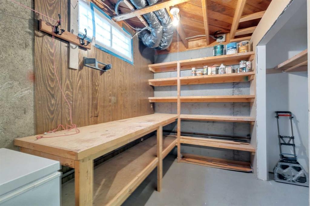 209-5831 57 Street, Red Deer, AB - Indoor