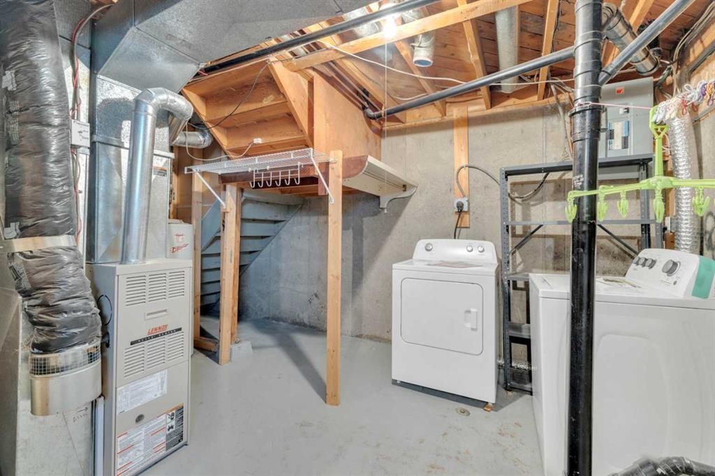 209-5831 57 Street, Red Deer, AB - Indoor Photo Showing Laundry Room