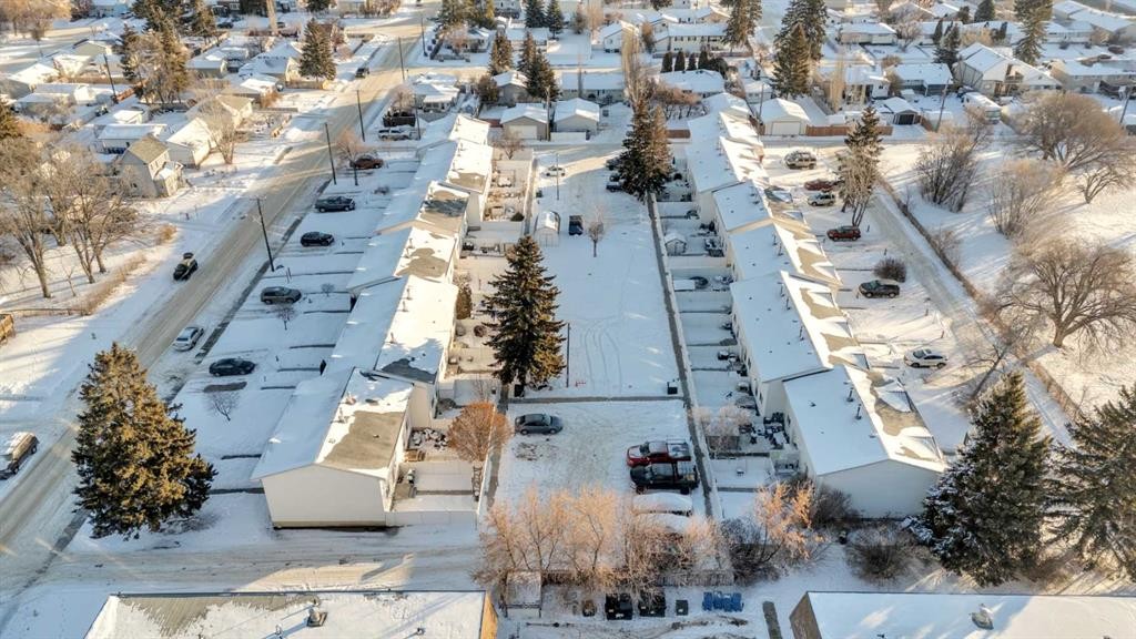 209-5831 57 Street, Red Deer, AB - Outdoor With View