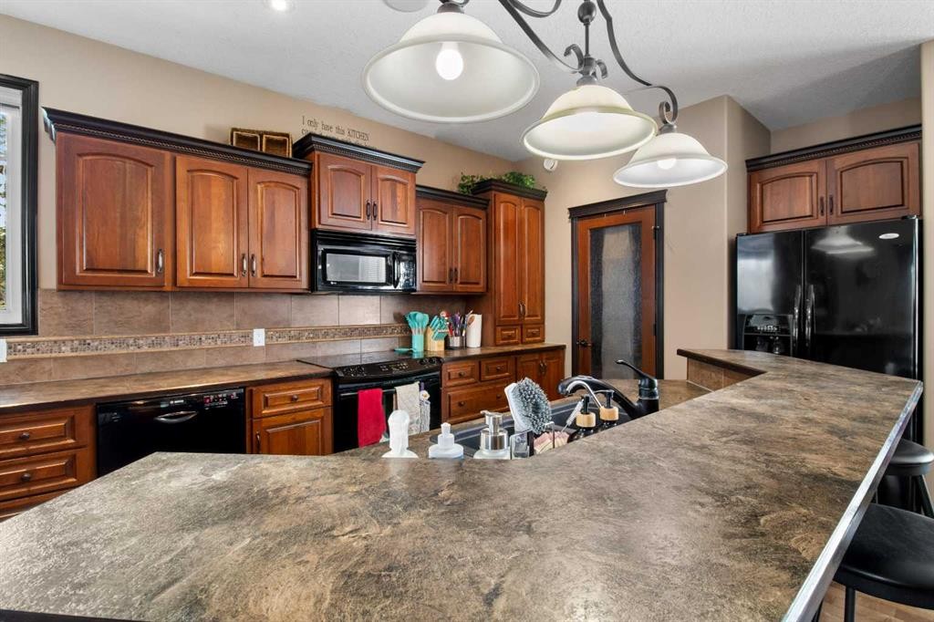 2120 18 Avenue, Delburne, AB - Indoor Photo Showing Kitchen
