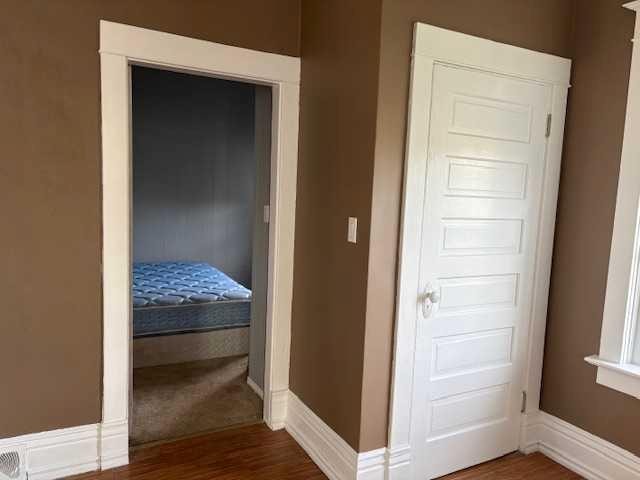 4919 49 Street, Hardisty, AB - Indoor