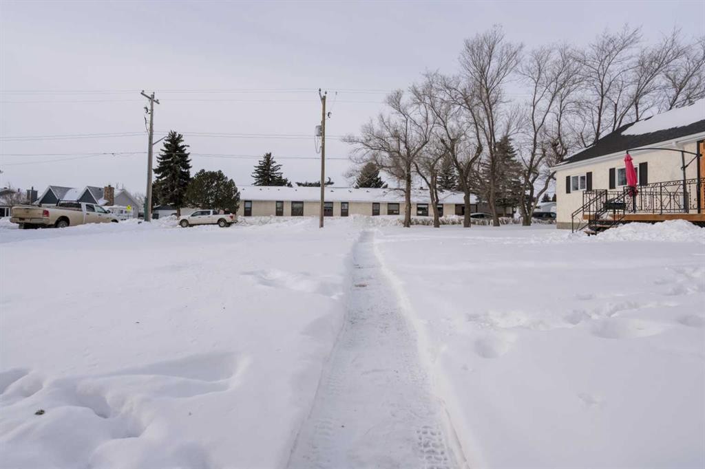 5615 49 Avenue, Killam, AB - Outdoor