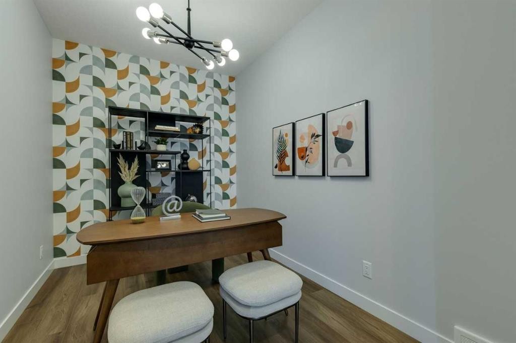 181 Mitchell Road Nw, Calgary, AB - Indoor Photo Showing Other Room