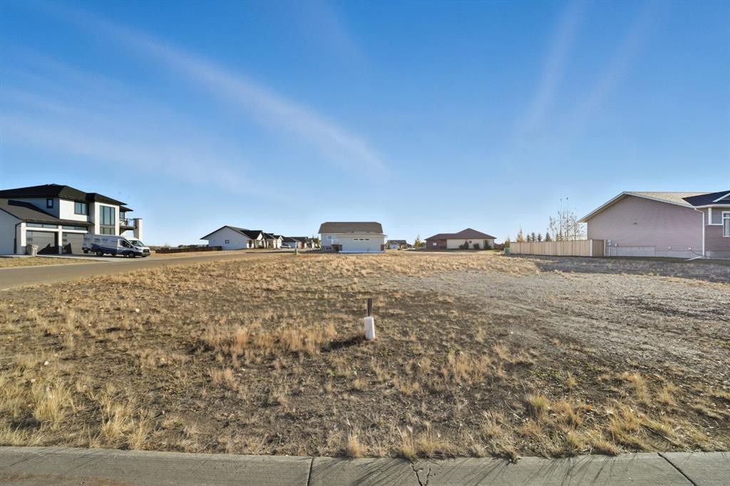 4009 Mimosa Way, Stettler, AB