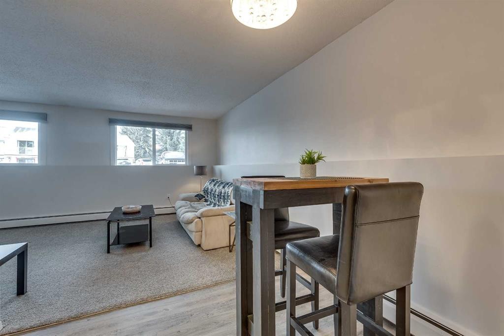 3-5 Stanton Street, Red Deer, AB - Indoor