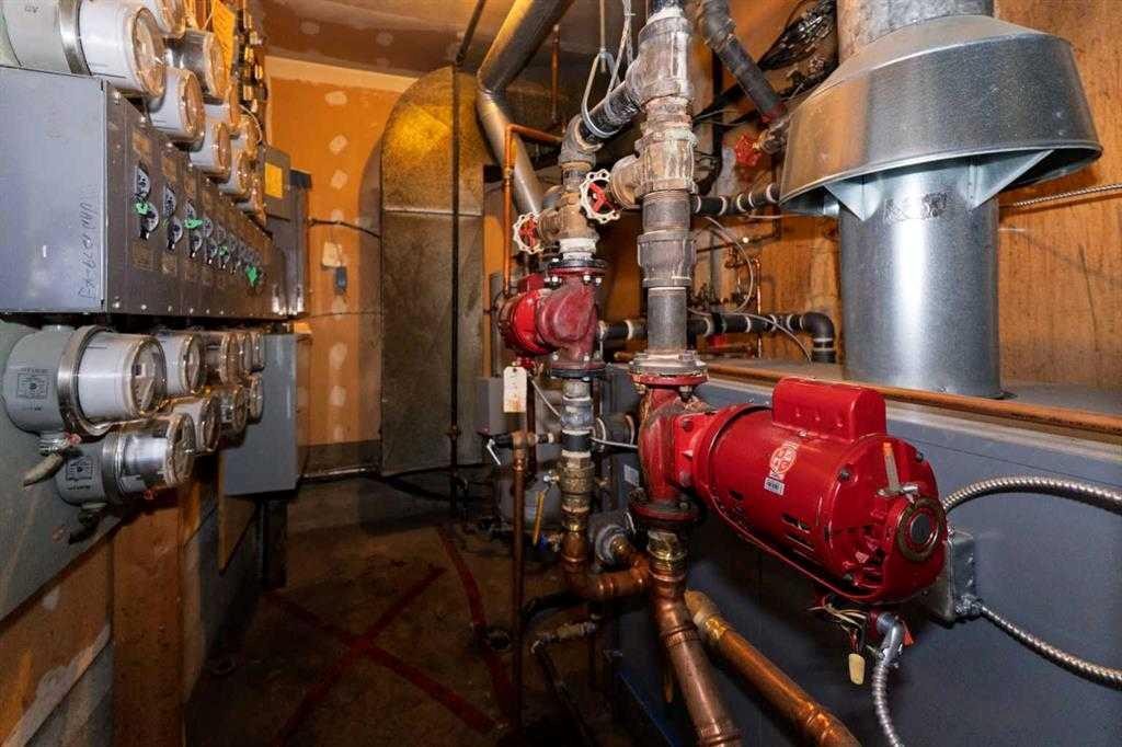 #101-304-5011 39 Street, Red Deer, AB - Indoor Photo Showing Basement