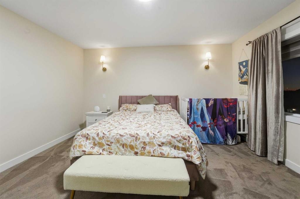 30 Thayer Close, Red Deer, AB - Indoor Photo Showing Bedroom