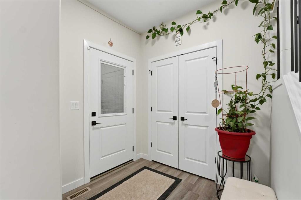 30 Thayer Close, Red Deer, AB - Indoor Photo Showing Other Room