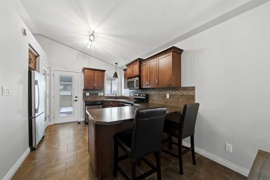 69 Bowman Circle, Sylvan Lake, AB - Indoor