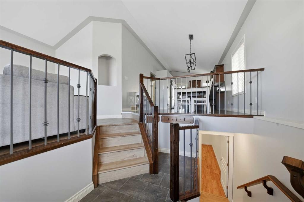 69 Bowman Circle, Sylvan Lake, AB - Indoor Photo Showing Other Room