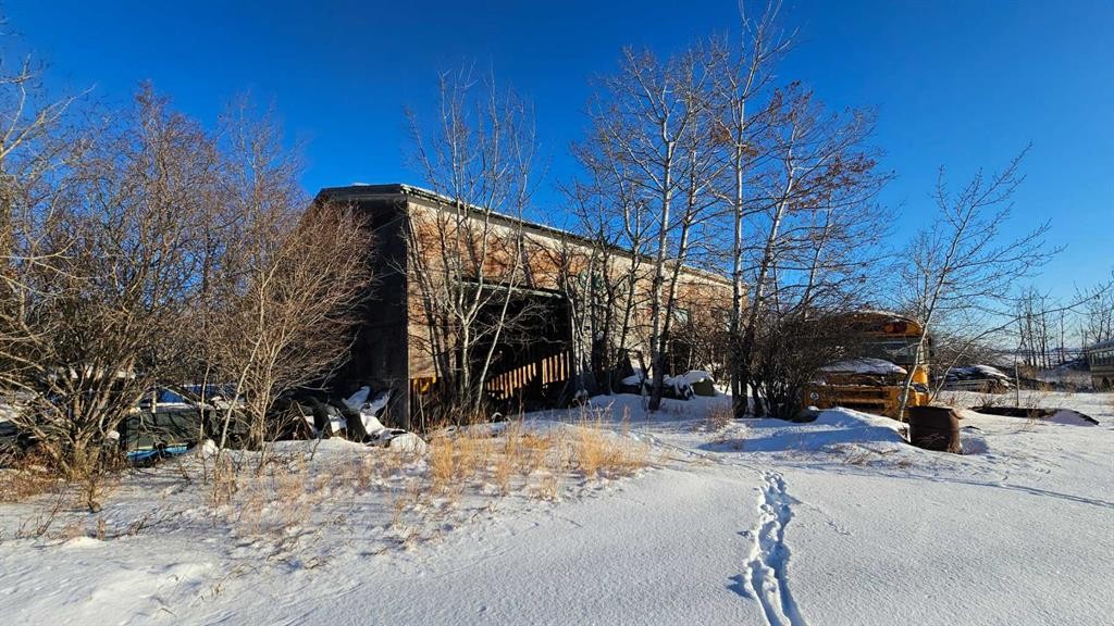 5121 Industrial Crescent, Coronation, AB