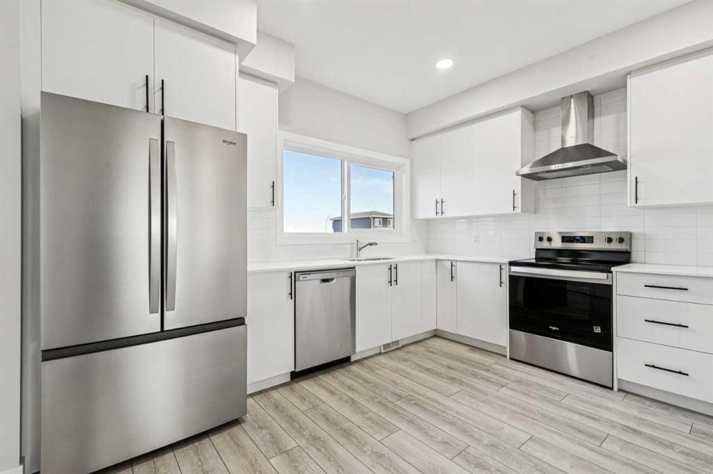 2021 Cornerstone Boulevard Ne, Calgary, AB - Indoor Photo Showing Kitchen With Upgraded Kitchen