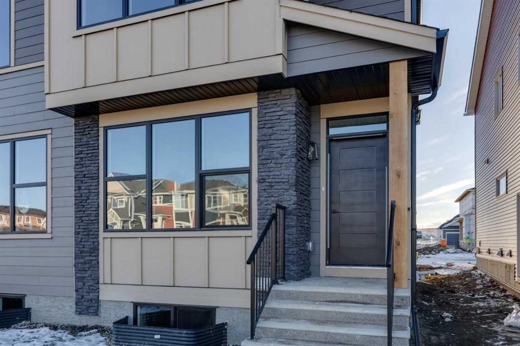 347 Fireside Drive, Cochrane, AB