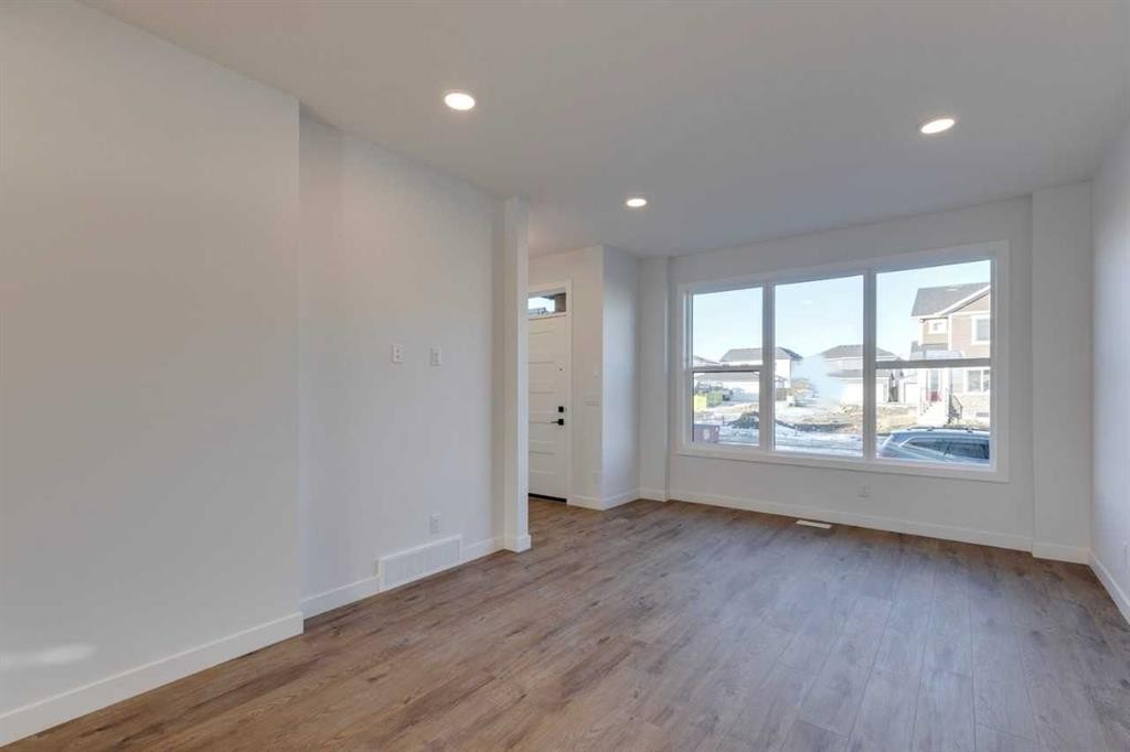 347 Fireside Drive, Cochrane, AB