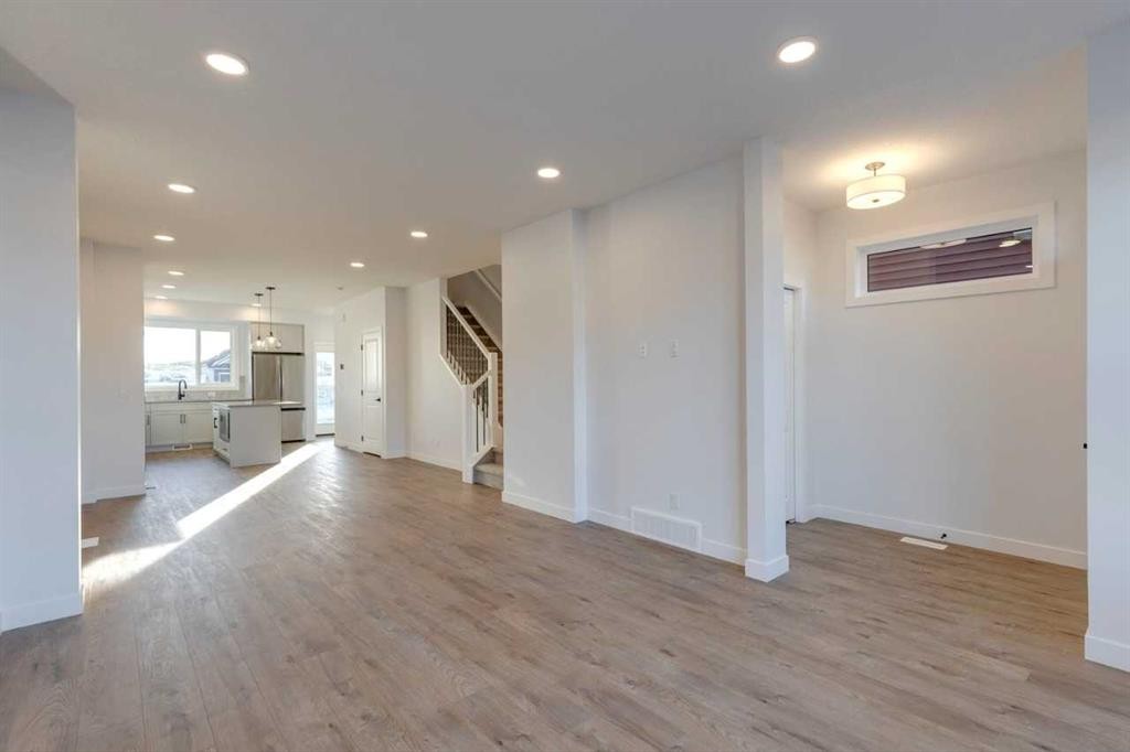 347 Fireside Drive, Cochrane, AB