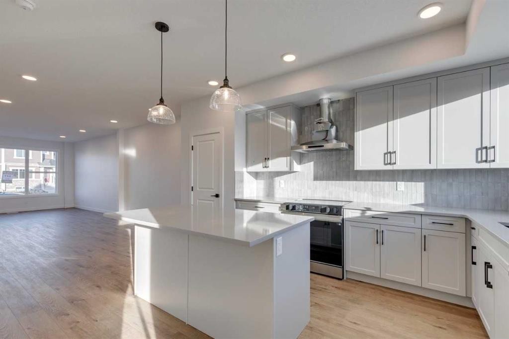 347 Fireside Drive, Cochrane, AB