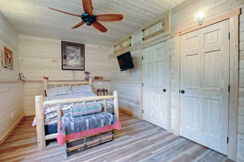 53309 A 65 Range, Gainford, AB - Indoor